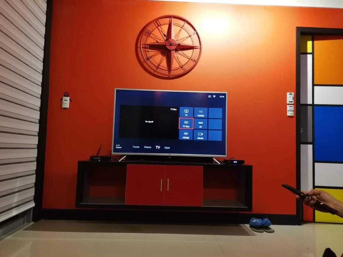 Cubao Manhattan Heights Unit 11Pq Tower B, 1Br Quezon City Bagian luar foto